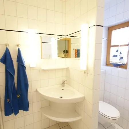 Hoefthus 8 Alt Reddevitz Buitenkant foto